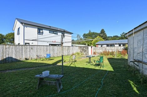 Photo of property in 21 Molesworth Street, Taita, Lower Hutt, 5011