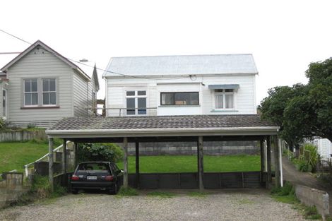 Photo of property in 13 Calvert Road, Moturoa, New Plymouth, 4310