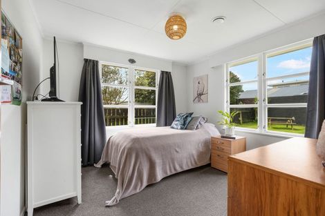 Photo of property in 12 Tawa Street, Levin, 5510