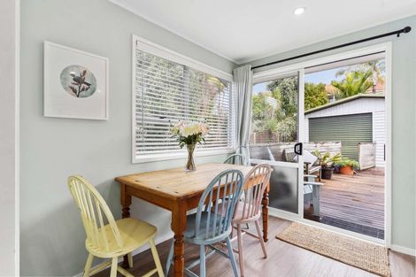 Photo of property in 14 Gerontius Glade, Torbay, Auckland, 0630