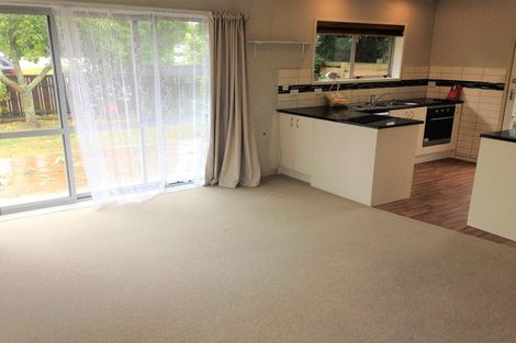 Photo of property in 1/10 Loop Road, Orewa, 0931
