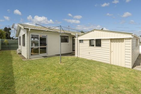 Photo of property in 2/935 Cameron Road, Gate Pa, Tauranga, 3112