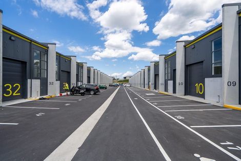 Photo of property in 11 Northside Drive, Waikiwi, Invercargill, 9810