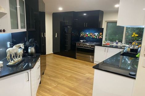 Photo of property in 53 Edendale Road, Somerville, Auckland, 2014