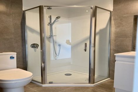 Photo of property in 7/6 South Pacific Place, Henderson, Auckland, 0612