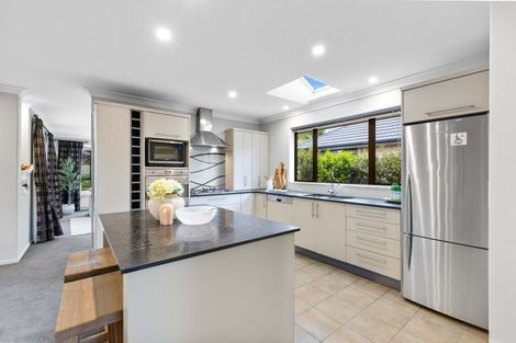 Photo of property in 8 Caroline Way, Northwood, Christchurch, 8051