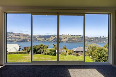 Photo of property in 64 Ellesmere Street, Ravensbourne, Dunedin, 9022