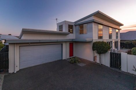 Photo of property in 23 Woodhaven Place, Parklands, Christchurch, 8083