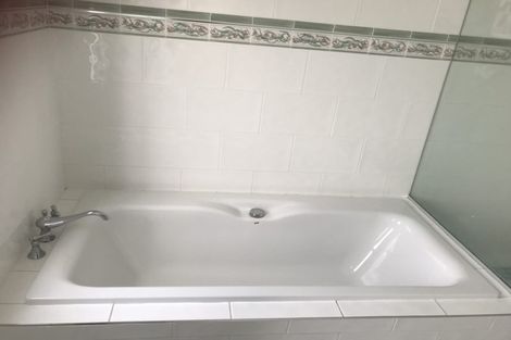 Photo of property in 70 West Street, Pukekohe, 2120