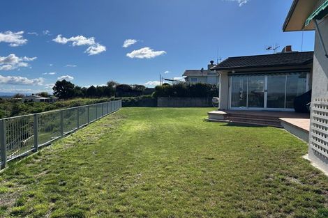 Photo of property in 47 Tainui Drive, Havelock North, 4130