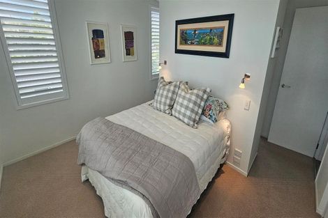 Photo of property in 32 Taumata Road, Omaha, 0986