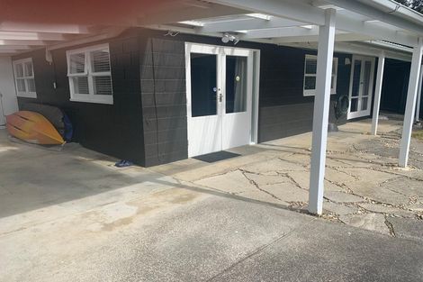 Photo of property in 120a Pah Road, Cockle Bay, Auckland, 2014