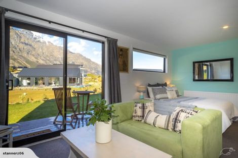 Photo of property in 39 Jacks Point Rise, Jacks Point, Queenstown, 9371