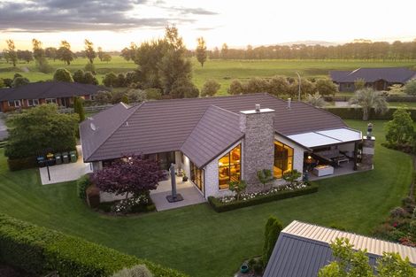 Photo of property in 14 Shadbolt Drive, Leamington, Cambridge, 3432