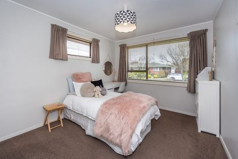 Photo of property in 25 Toorak Avenue, Avonhead, Christchurch, 8042