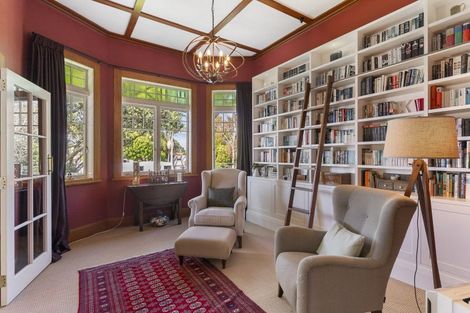 Photo of property in 42 Norwood Road, Bayswater, Auckland, 0622