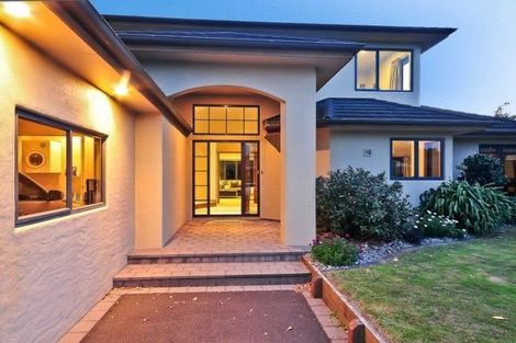 Photo of property in 8 Castlewold Place, Huntington, Hamilton, 3210