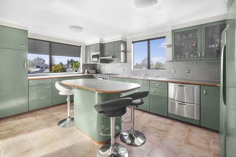 Photo of property in 33 Ranui Street, Dinsdale, Hamilton, 3204