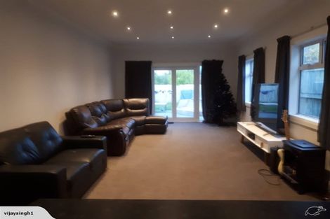 Photo of property in 8 Plunket Avenue, Petone, Lower Hutt, 5012