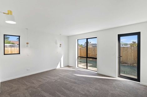 Photo of property in 85a Marine Parade, North New Brighton, Christchurch, 8083