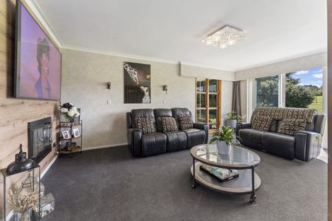 Photo of property in 1812 Opunake Road, Mahoe, Hawera, 4679