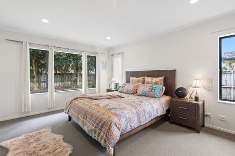 Photo of property in 89 Summerland Drive, Henderson, Auckland, 0612