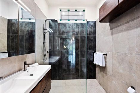 Photo of property in 73 Keepa Road, Coastlands, Whakatane, 3191