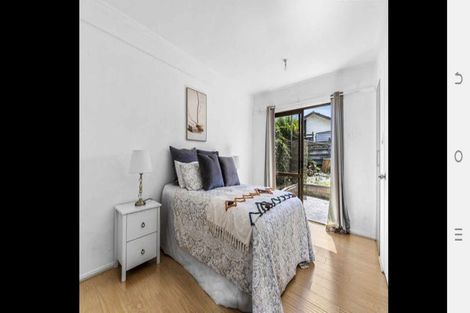 Photo of property in 1/14a Kurnell Drive, Botany Downs, Auckland, 2010