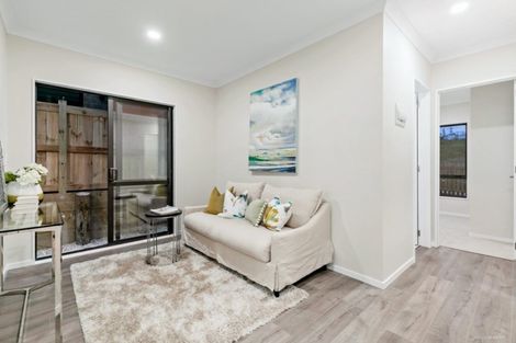 Photo of property in 60 Lime Hill Rise, Flat Bush, Auckland, 2019