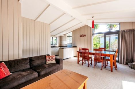 Photo of property in 13 Puriri Road, Oneroa, Waiheke Island, 1081
