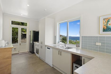 Photo of property in 42 Buckingham Street, Melrose, Wellington, 6023