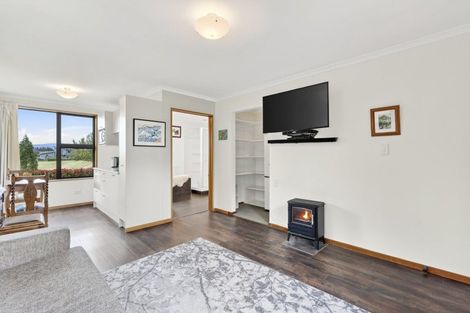 Photo of property in 4 Pisa Moorings Road, Mount Pisa, Cromwell, 9383