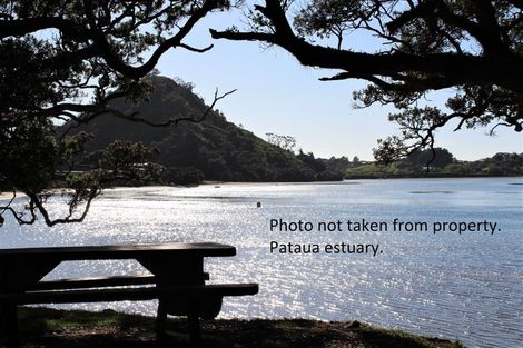Photo of property in 1860 Pataua North Road, Pataua North, Parua Bay, 0175