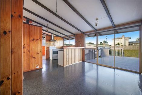 Photo of property in 106 Woodglen Road, Glen Eden, Auckland, 0602