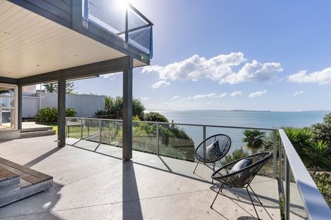 Photo of property in 17 Rangitoto View Road, Cockle Bay, Auckland, 2014