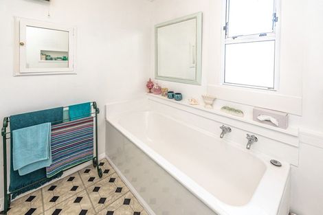 Photo of property in 79 Alma Road, Gonville, Whanganui, 4501