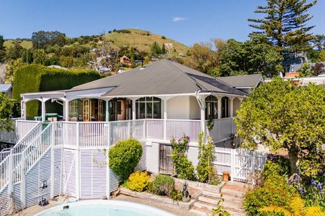 Photo of property in 9 William Street, Akaroa, 7520