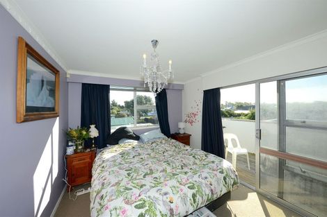 Photo of property in 309a Estuary Road, South New Brighton, Christchurch, 8062