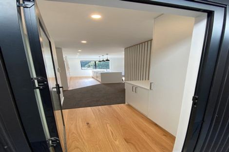 Photo of property in 422 Ohiro Road, Brooklyn, Wellington, 6021