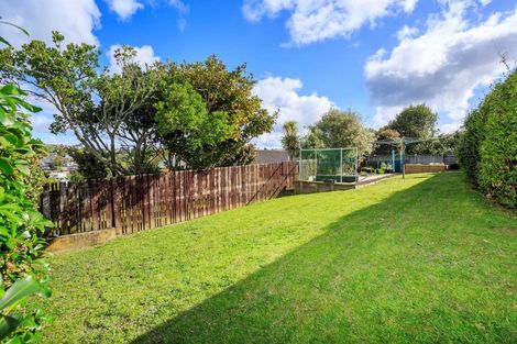 Photo of property in 95 Weatherly Road, Torbay, Auckland, 0630