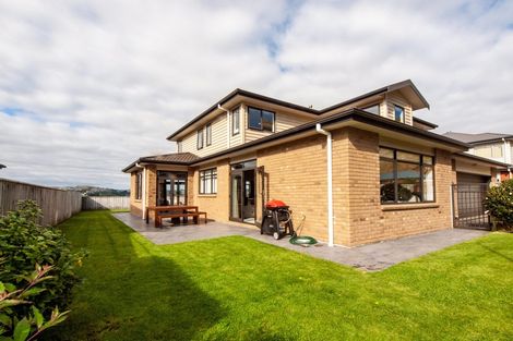 Photo of property in 7 Moston Grove, Churton Park, Wellington, 6037