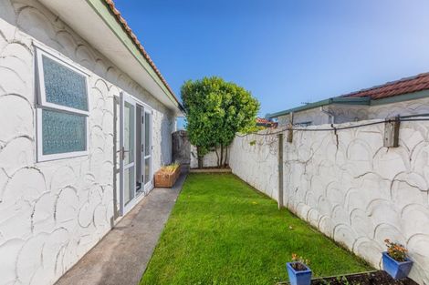 Photo of property in 7/283 Taradale Road, Pirimai, Napier, 4112