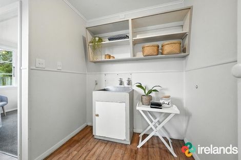 Photo of property in 30 Bateman Avenue, Bryndwr, Christchurch, 8053