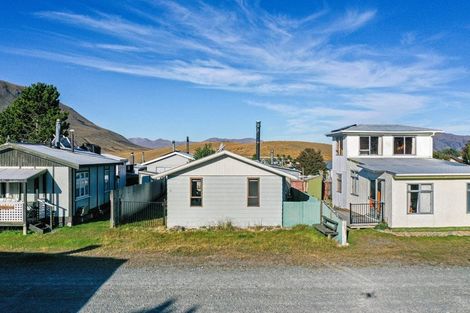 Photo of property in 97 Two Thumbs Street, Ashburton Lakes, Mount Somers, 7771