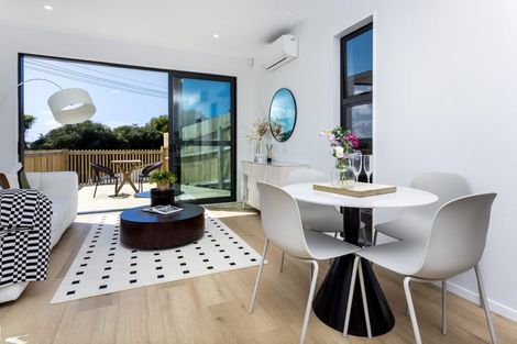 Photo of property in 58 County Road, Torbay, Auckland, 0630