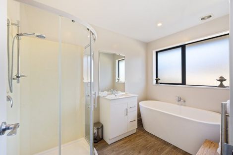 Photo of property in 75 Willowside Place, Amberley, 7410