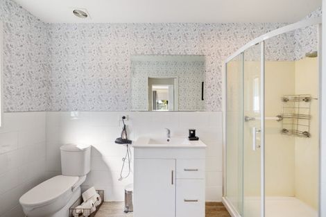 Photo of property in 75 Willowside Place, Amberley, 7410