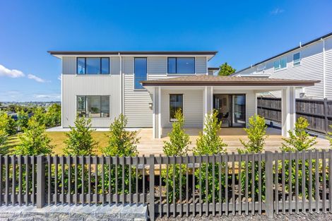 Photo of property in 15 Dulcie Way, Orewa, 0931