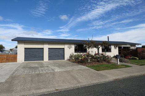 Photo of property in 153 Cunningham Crescent, Grasmere, Invercargill, 9810