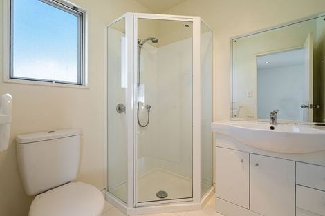 Photo of property in 16a Becroft Drive, Forrest Hill, Auckland, 0620